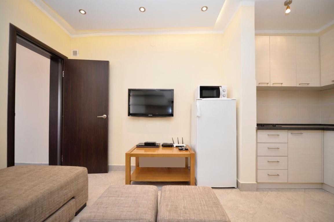 Rafailovici Holiday Apartments Экстерьер фото