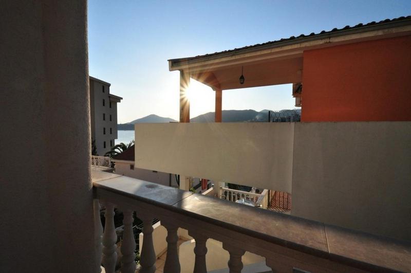 Rafailovici Holiday Apartments Экстерьер фото